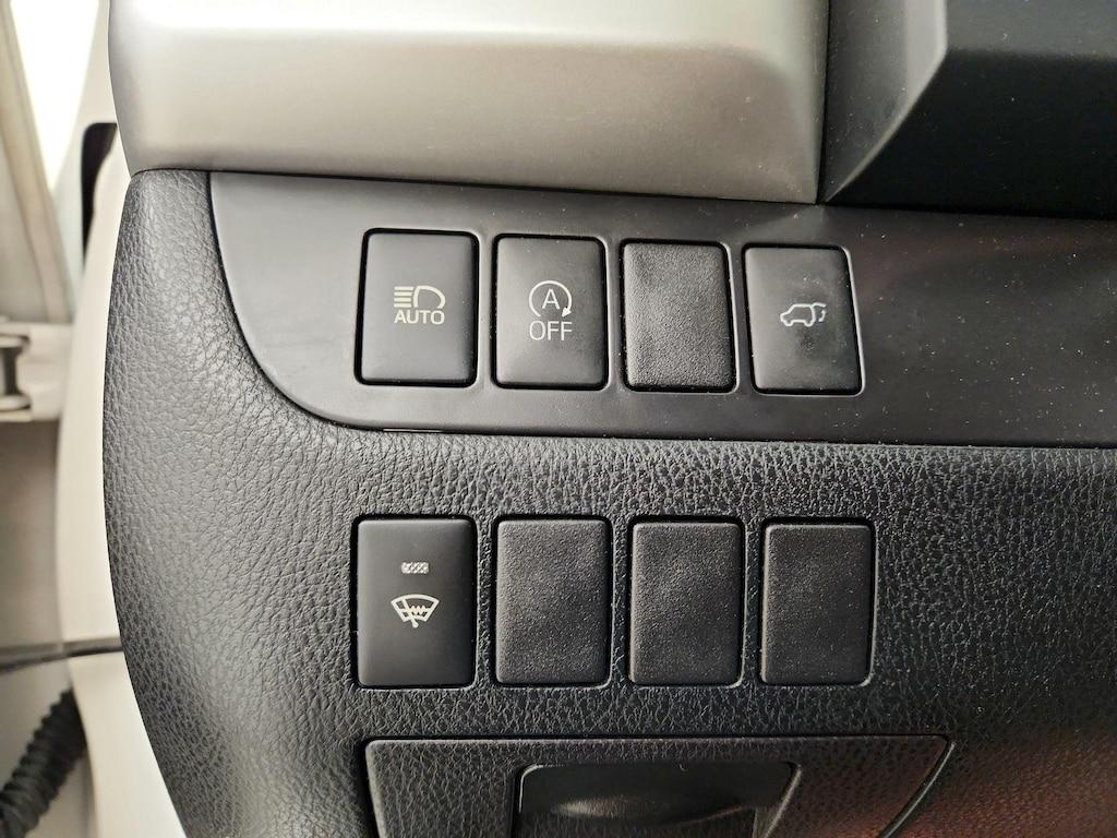 used 2019 Toyota Highlander car, priced at $26,998