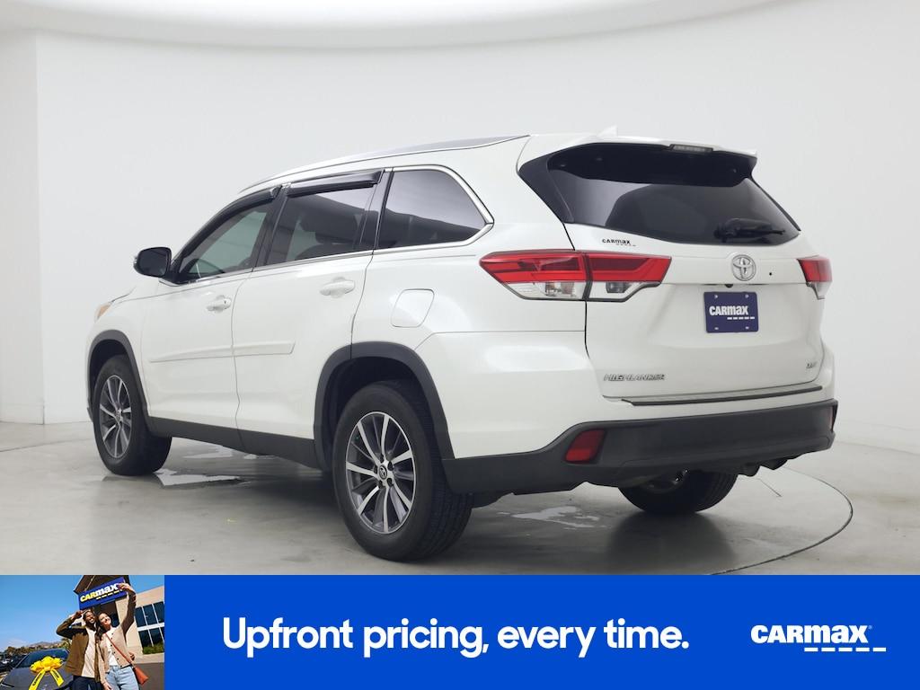 used 2019 Toyota Highlander car, priced at $26,998