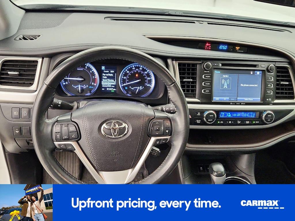 used 2019 Toyota Highlander car, priced at $26,998