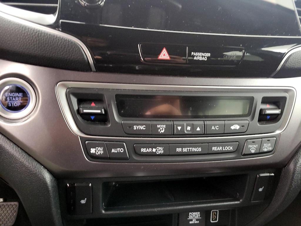 used 2022 Honda Pilot car, priced at $30,998