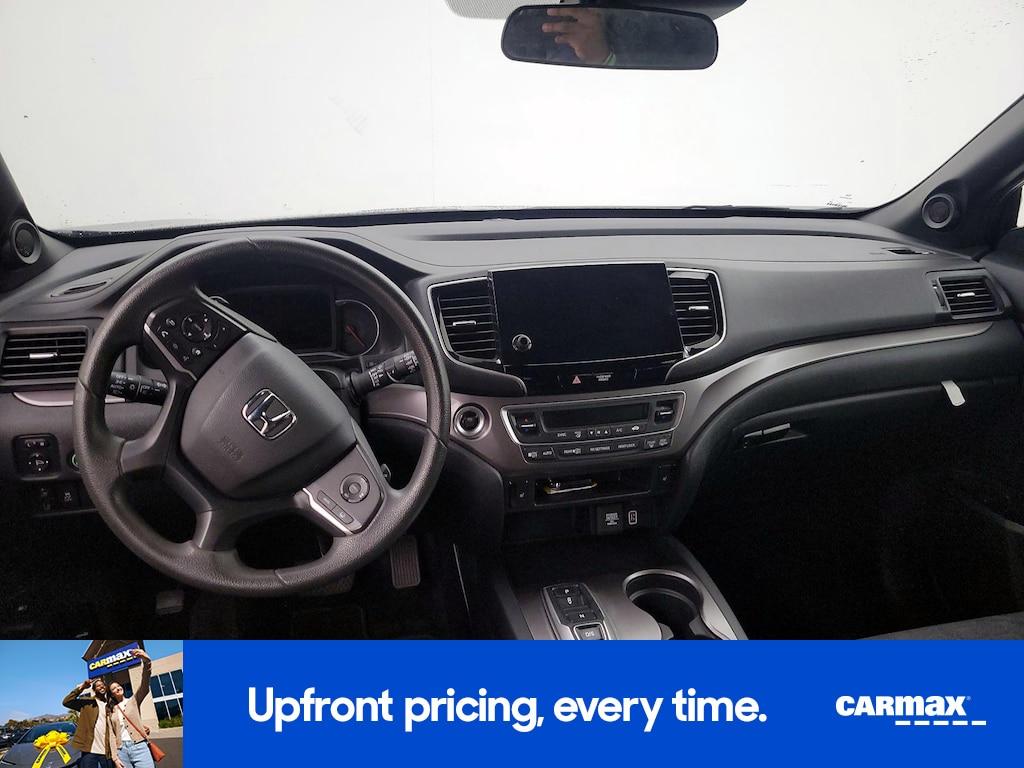 used 2022 Honda Pilot car, priced at $32,998