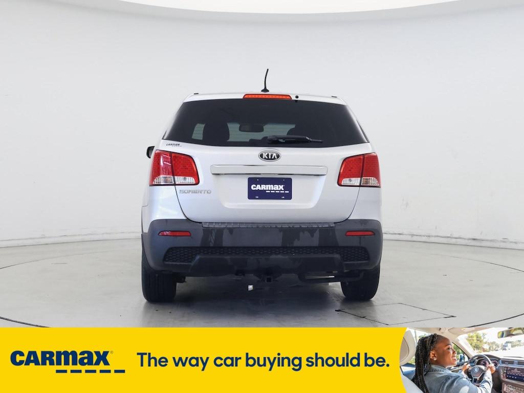 used 2013 Kia Sorento car, priced at $13,998
