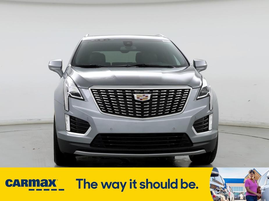 used 2023 Cadillac XT5 car, priced at $32,998