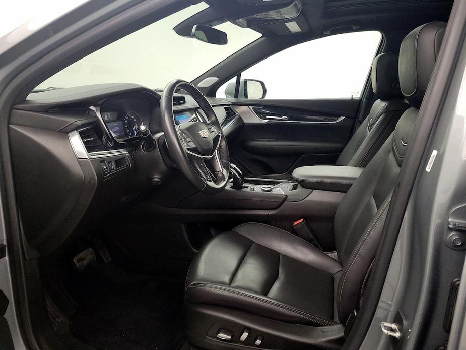 used 2023 Cadillac XT5 car, priced at $32,998