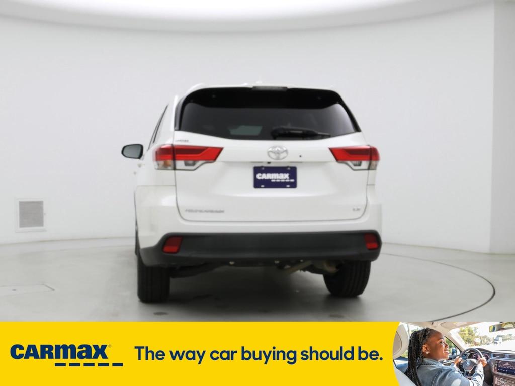used 2019 Toyota Highlander car, priced at $27,998