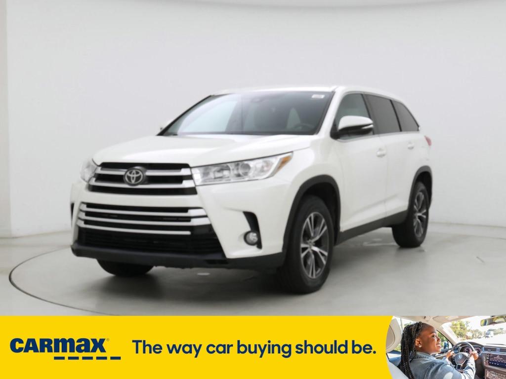 used 2019 Toyota Highlander car, priced at $27,998