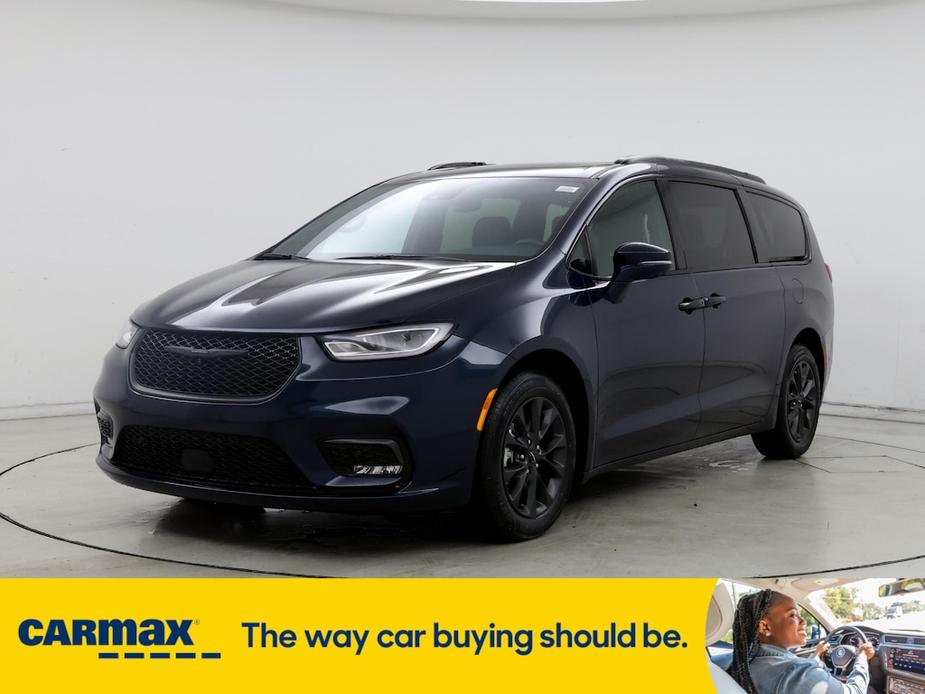 used 2021 Chrysler Pacifica car, priced at $29,998