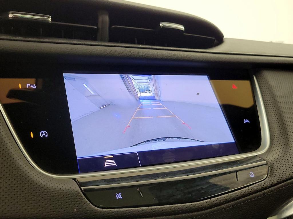 used 2022 Cadillac XT6 car, priced at $34,998