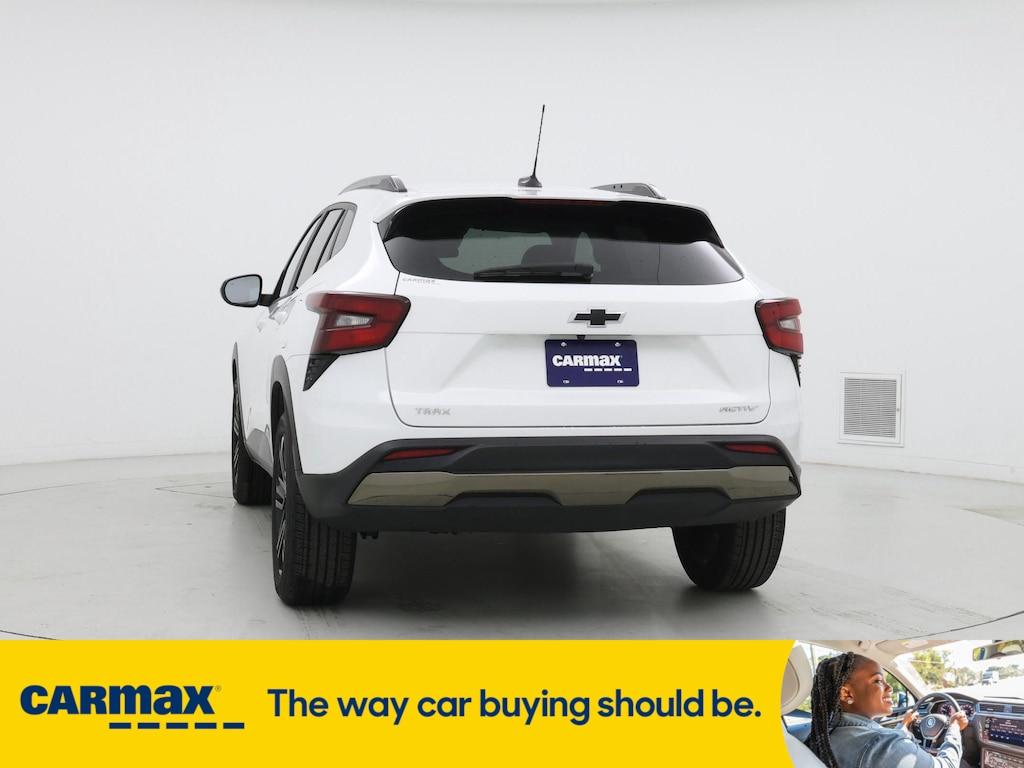 used 2024 Chevrolet Trax car, priced at $25,998