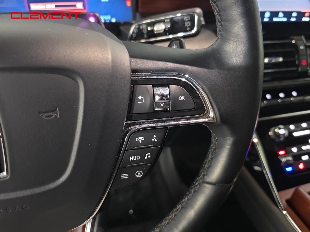 used 2022 Lincoln Navigator car, priced at $63,000