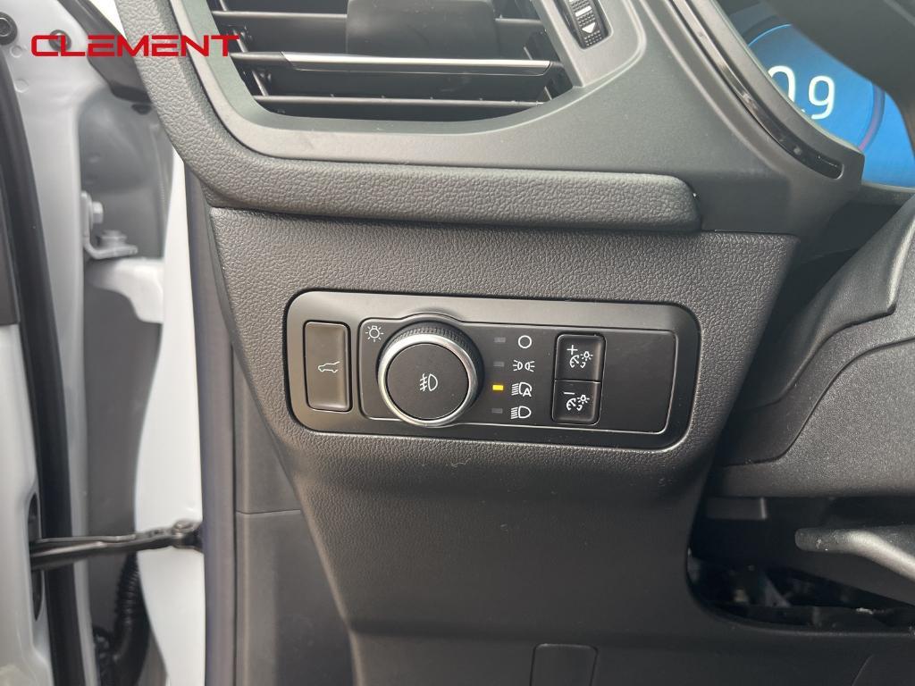 new 2025 Ford Escape car, priced at $38,080