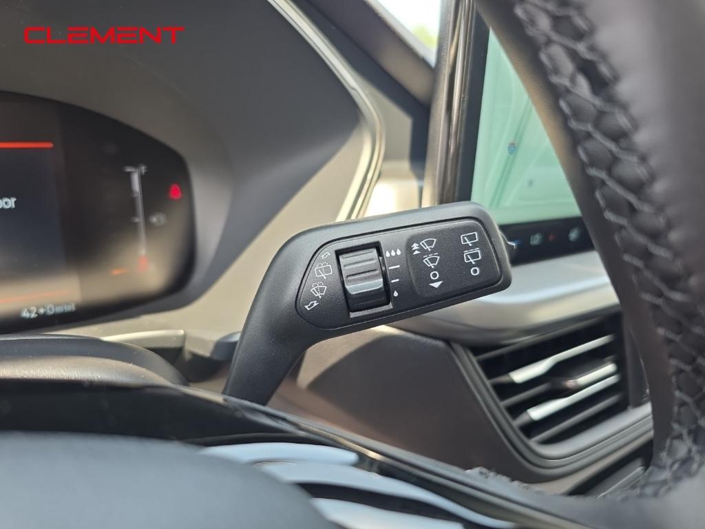 new 2025 Ford Escape car, priced at $39,205