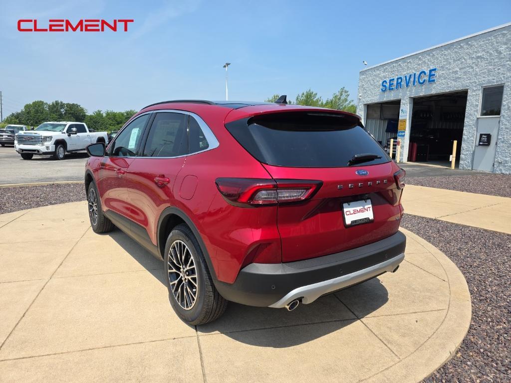 new 2025 Ford Escape car, priced at $39,205