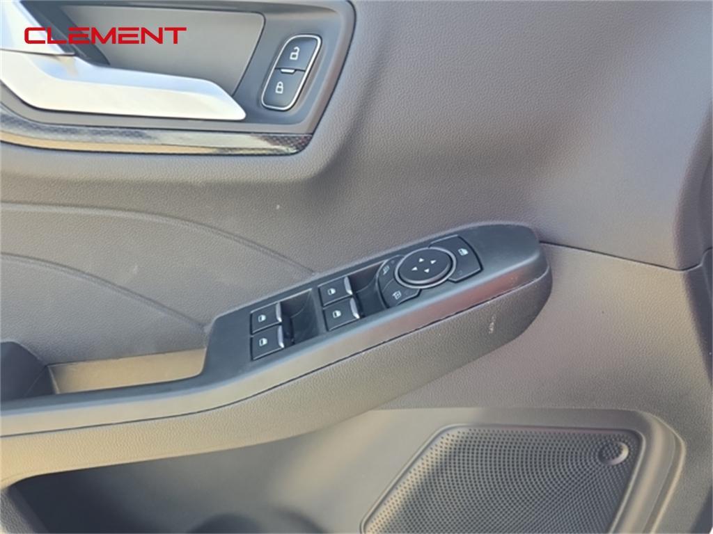 new 2025 Ford Escape car, priced at $31,460