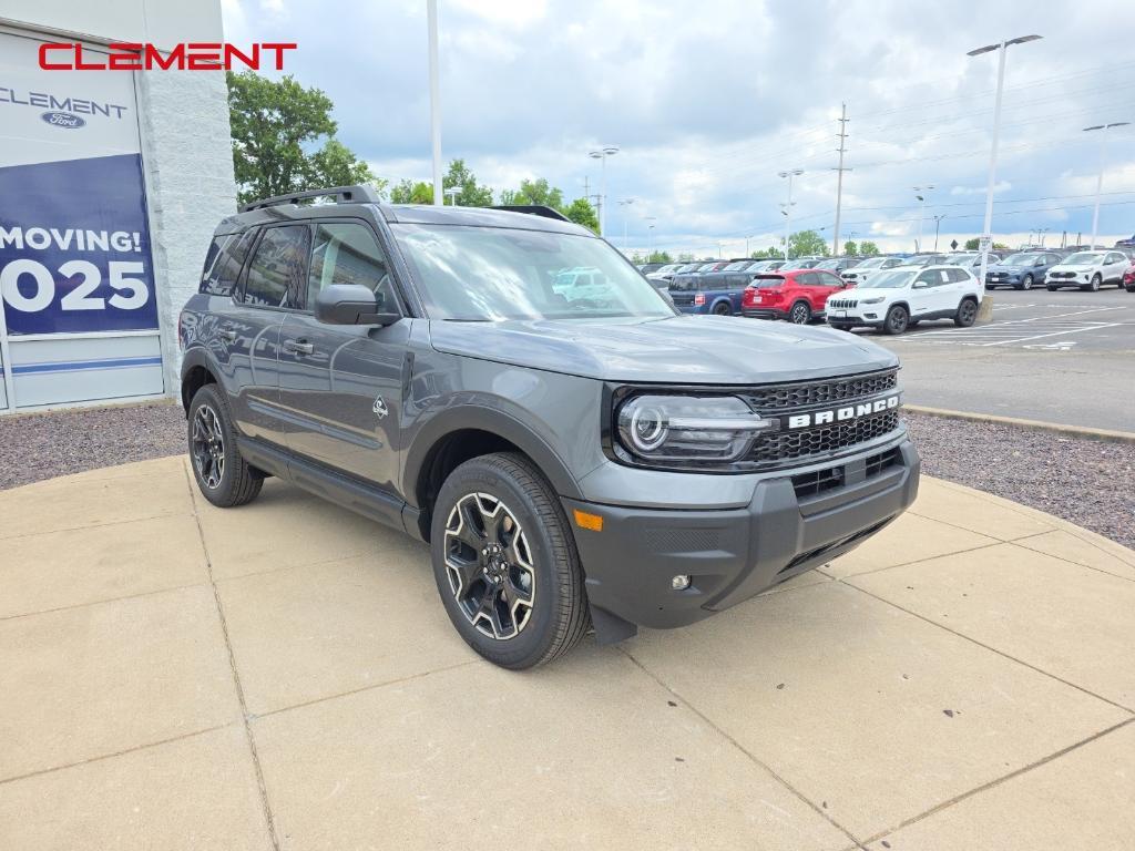 new 2025 Ford Bronco Sport car, priced at $33,040