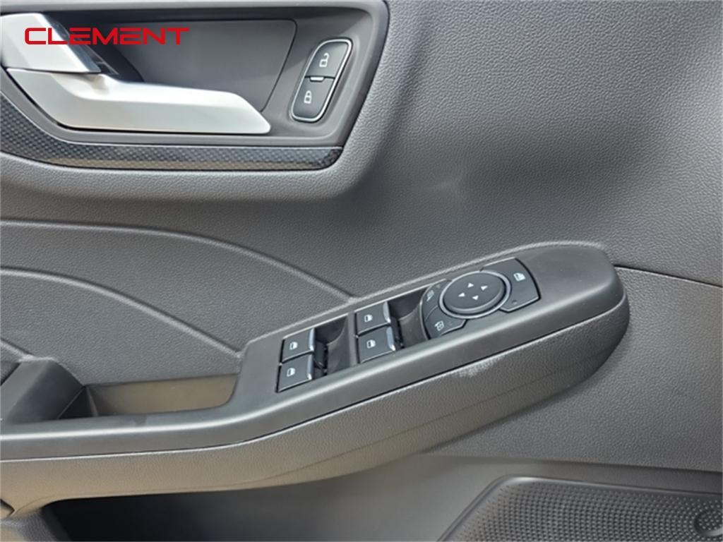 new 2025 Ford Escape car, priced at $29,630