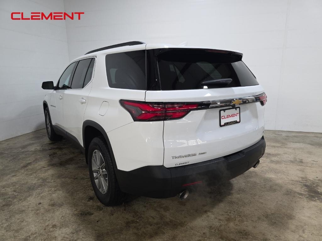 used 2023 Chevrolet Traverse car, priced at $27,000