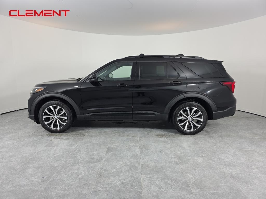new 2026 Ford Explorer car, priced at $51,425