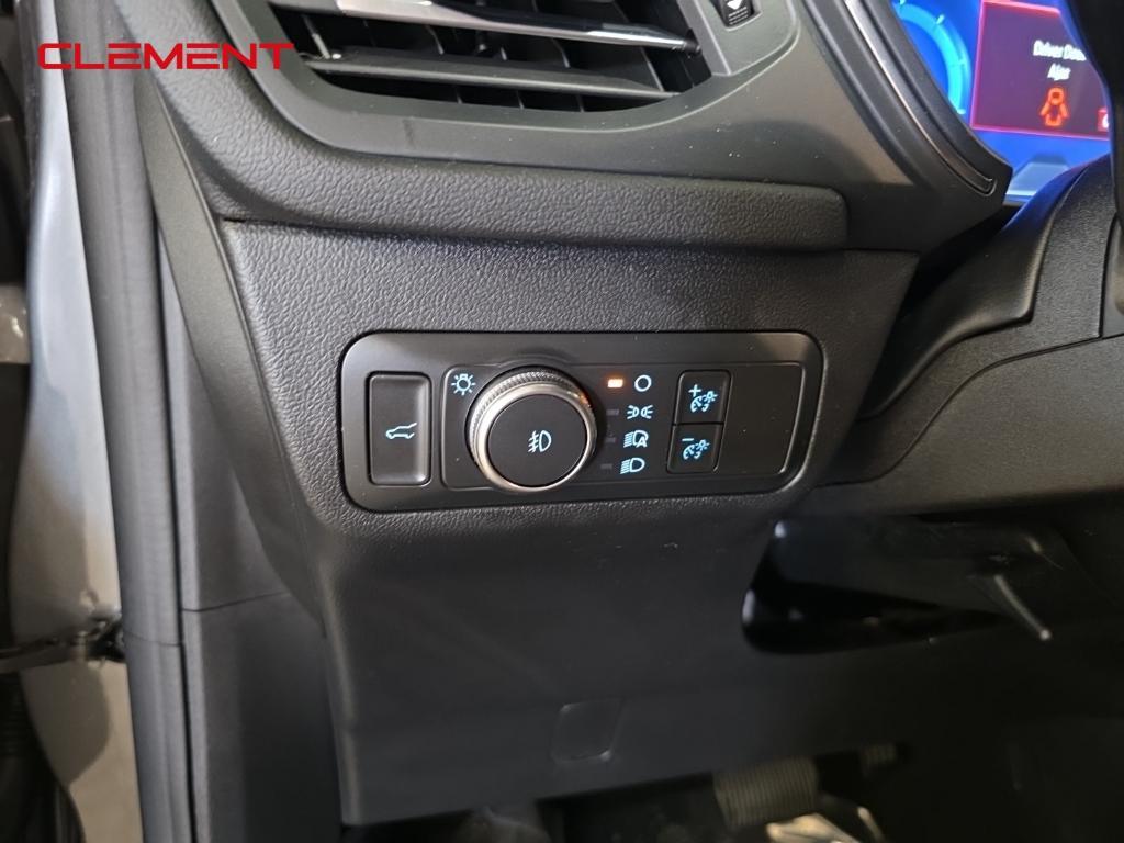 used 2022 Ford Escape car, priced at $25,500