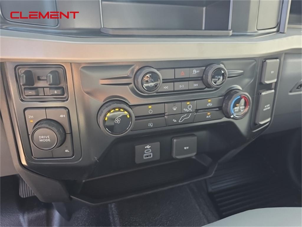 new 2025 Ford F-250 car, priced at $67,100