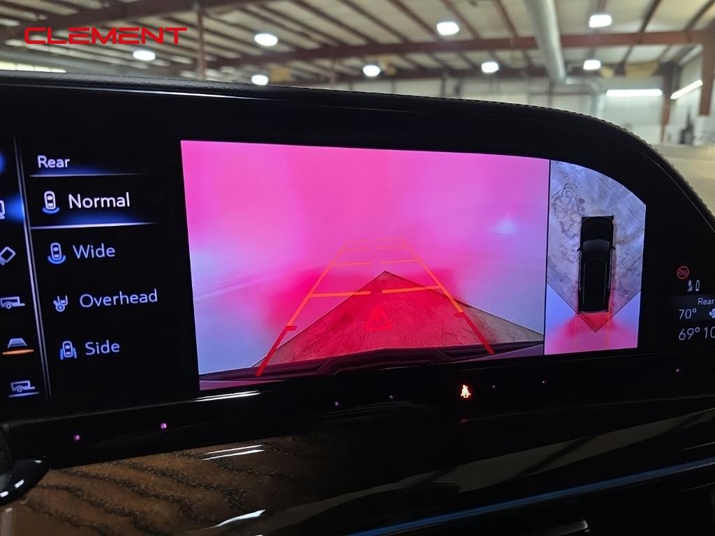 used 2022 Cadillac Escalade ESV car, priced at $73,000