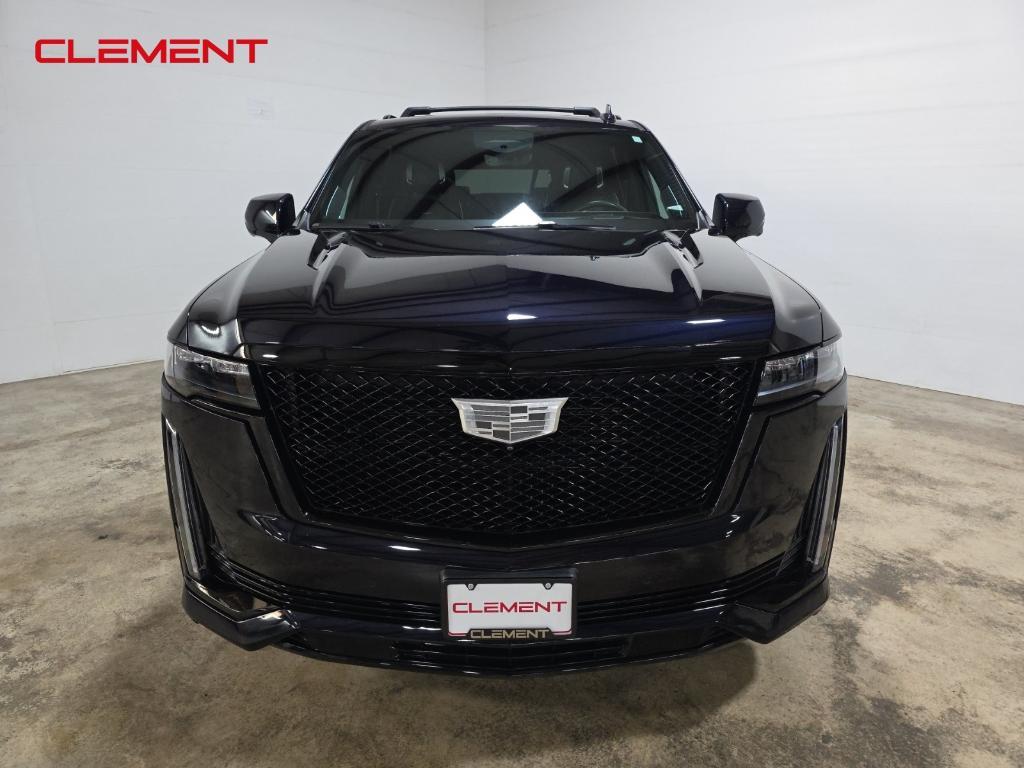 used 2022 Cadillac Escalade ESV car, priced at $73,000
