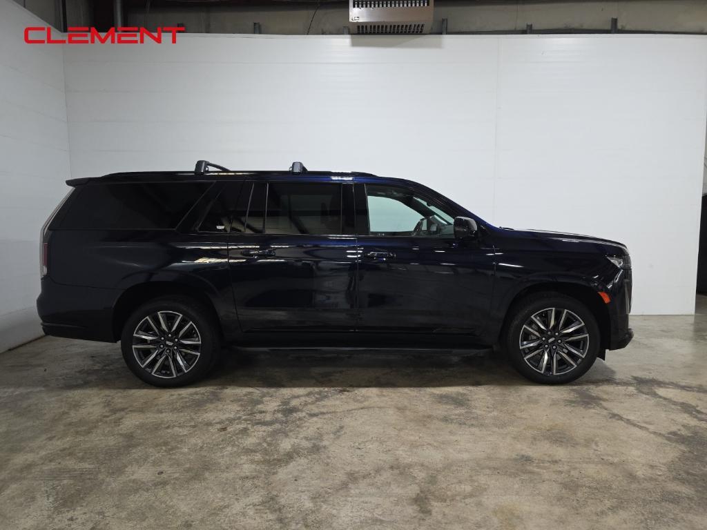 used 2022 Cadillac Escalade ESV car, priced at $73,000