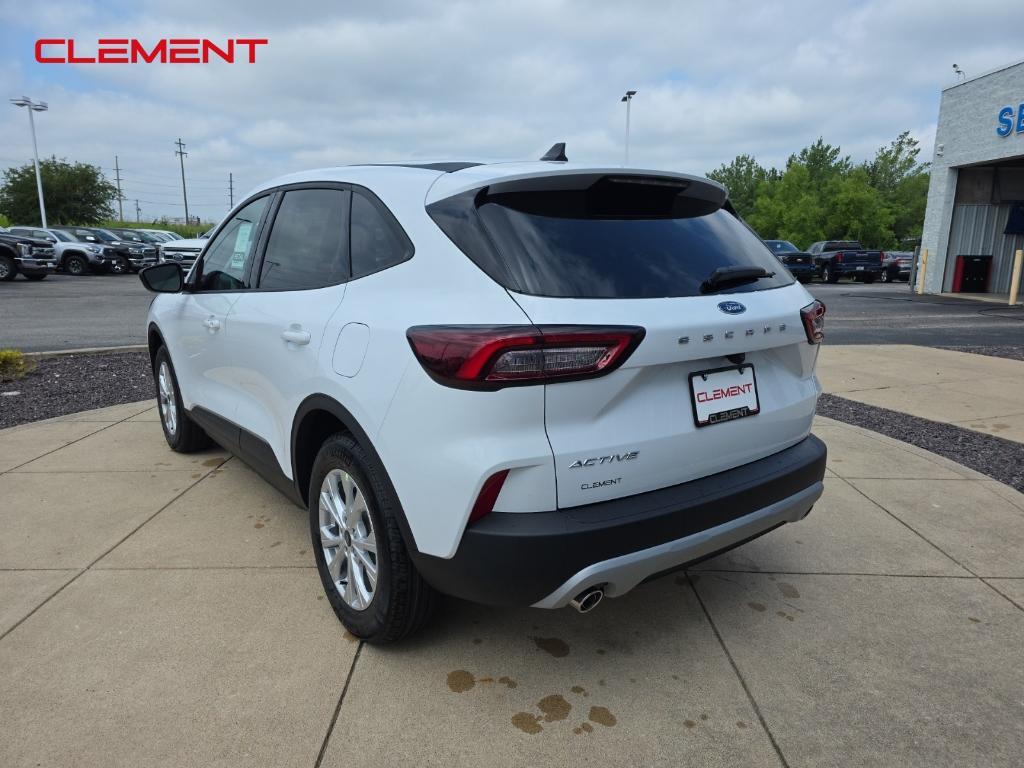 new 2025 Ford Escape car, priced at $25,850