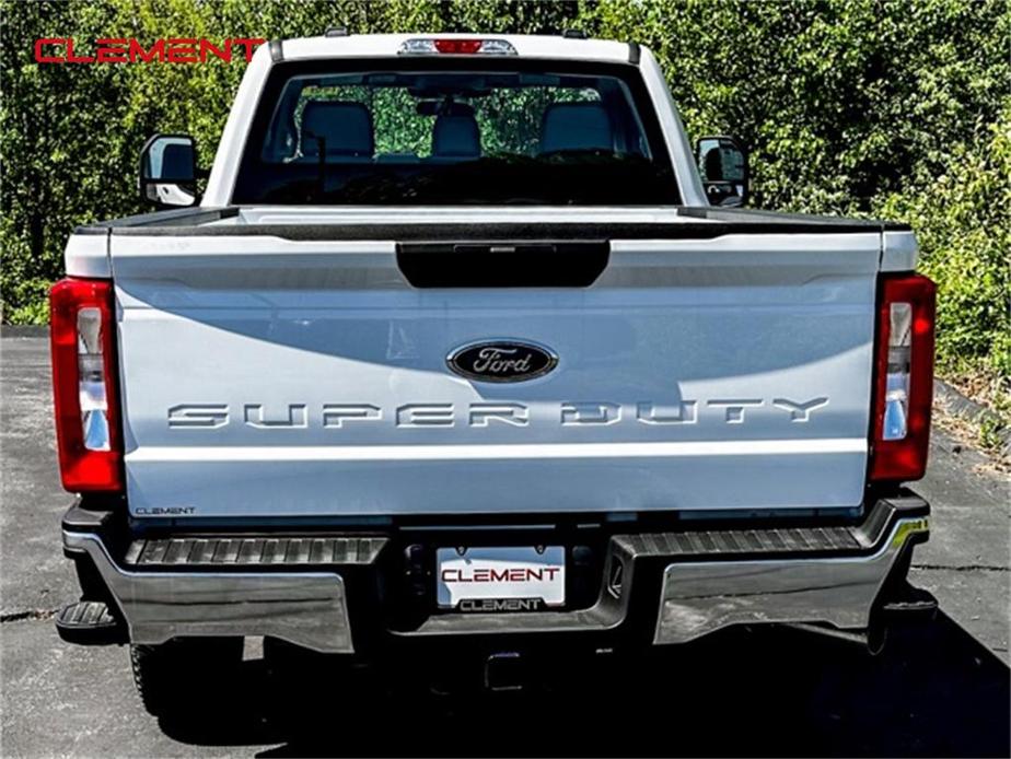 new 2024 Ford F-250 car, priced at $51,765