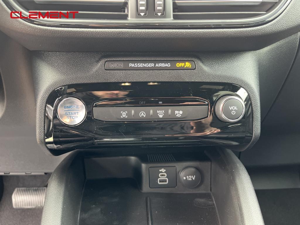 new 2025 Ford Escape car, priced at $31,970