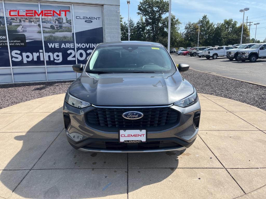 new 2025 Ford Escape car, priced at $25,850