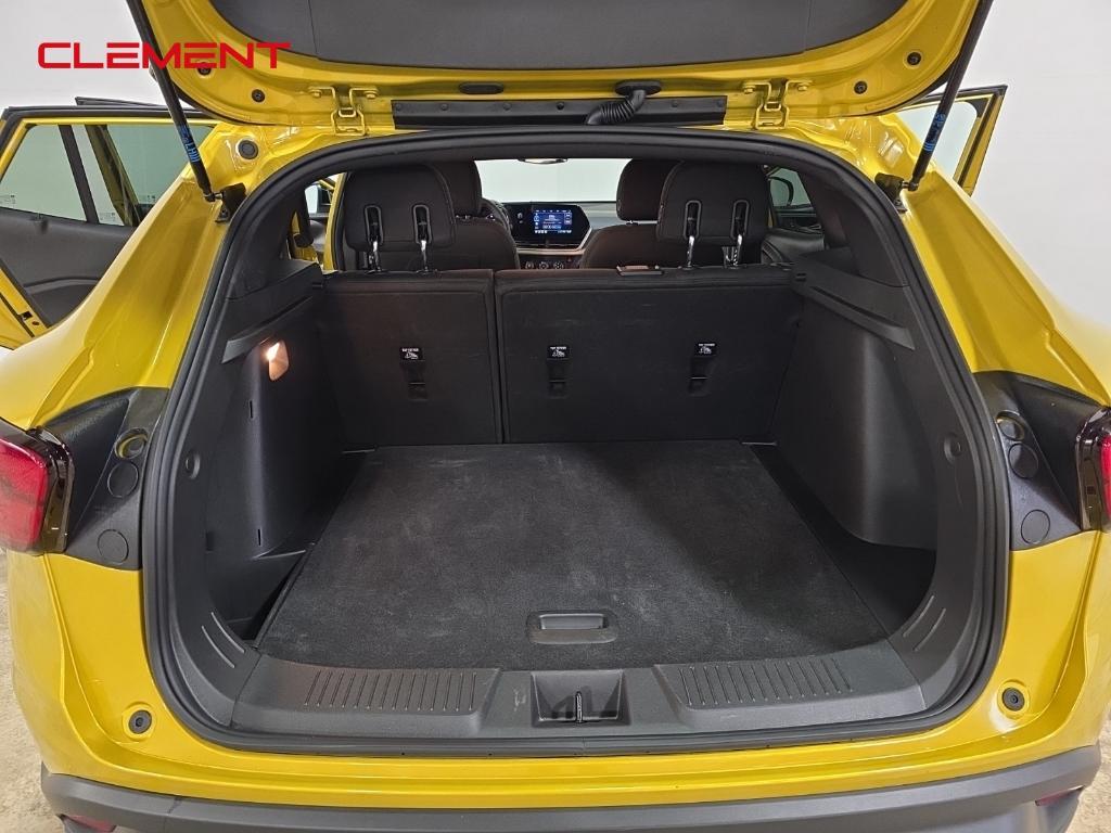 used 2025 Chevrolet Trax car, priced at $21,500