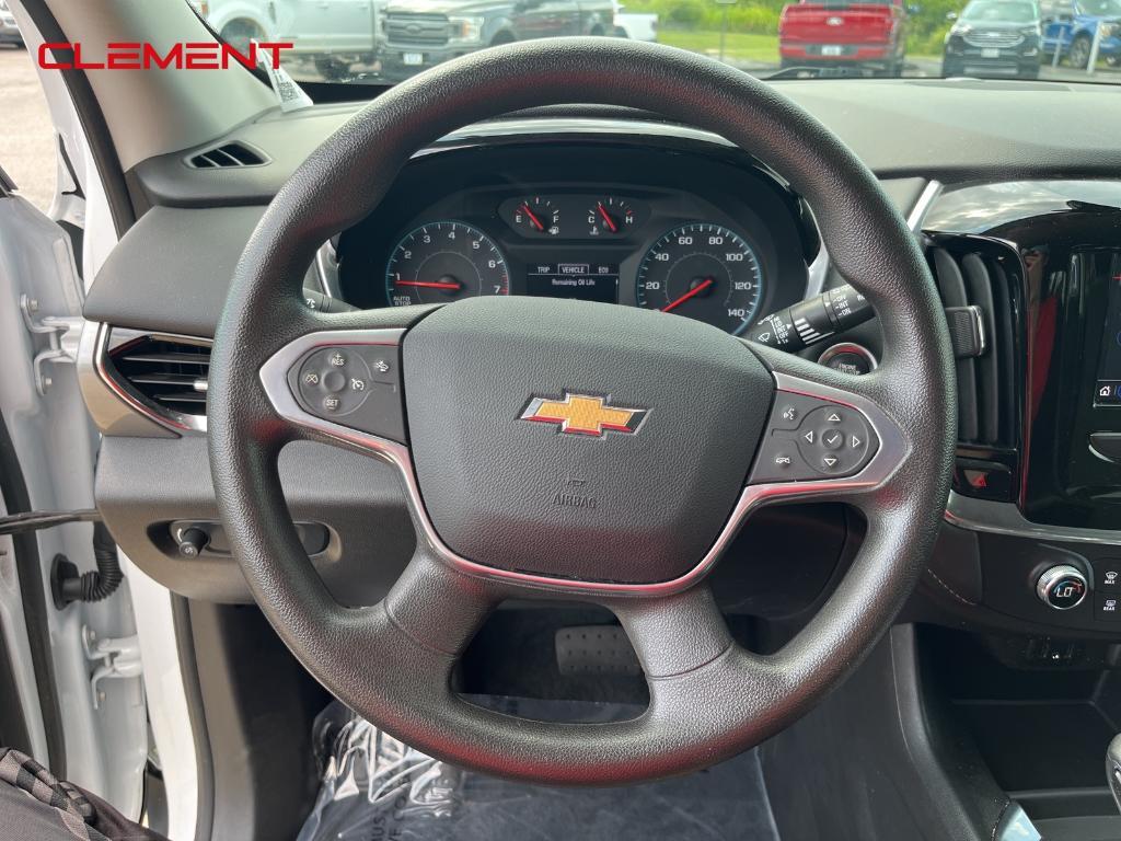 used 2021 Chevrolet Traverse car, priced at $22,000