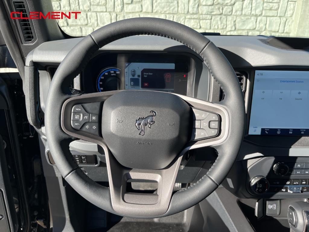 new 2024 Ford Bronco car, priced at $44,715