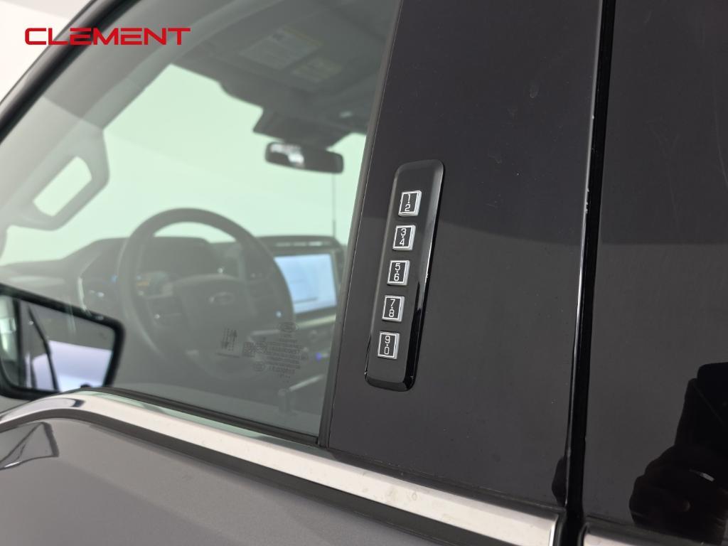 used 2022 Ford F-150 car, priced at $40,000