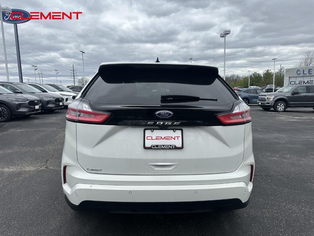 new 2024 Ford Edge car, priced at $39,060