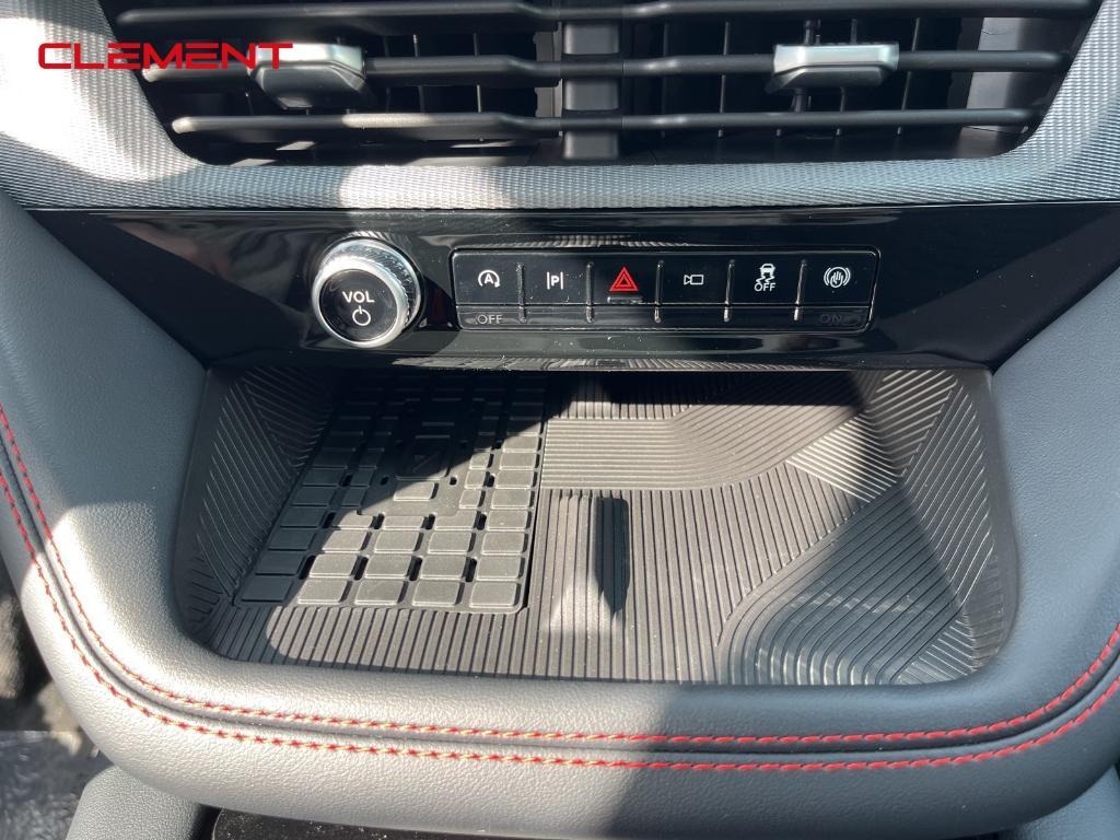 new 2025 Ford Explorer car, priced at $47,460