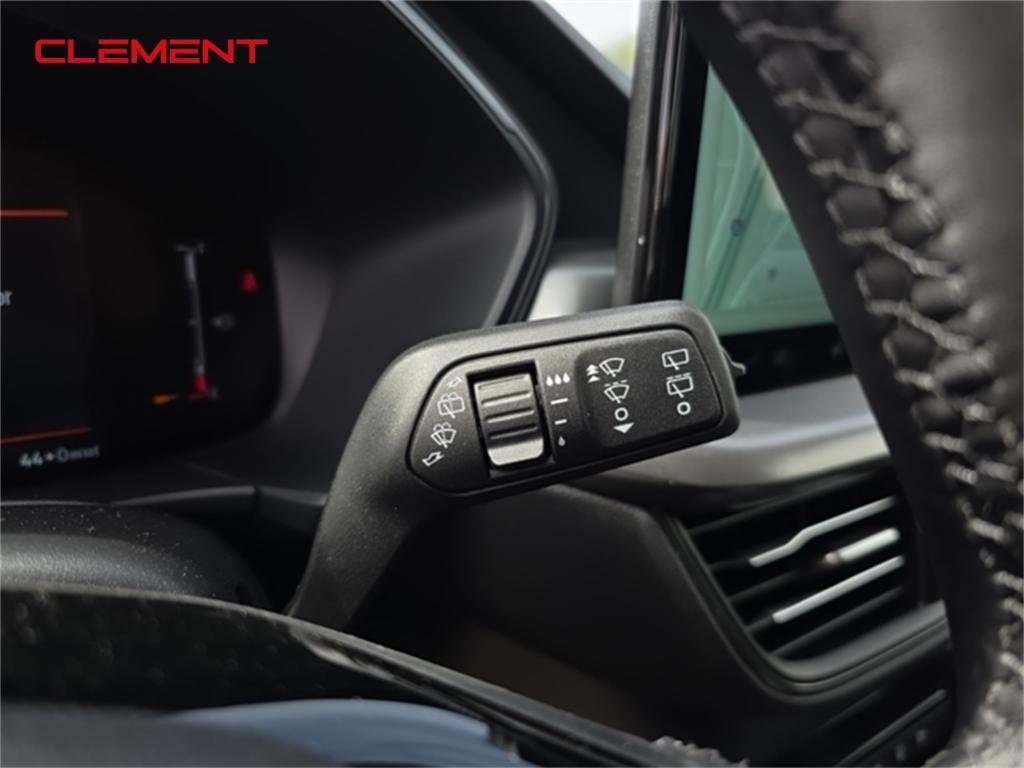 new 2025 Ford Escape car, priced at $35,895