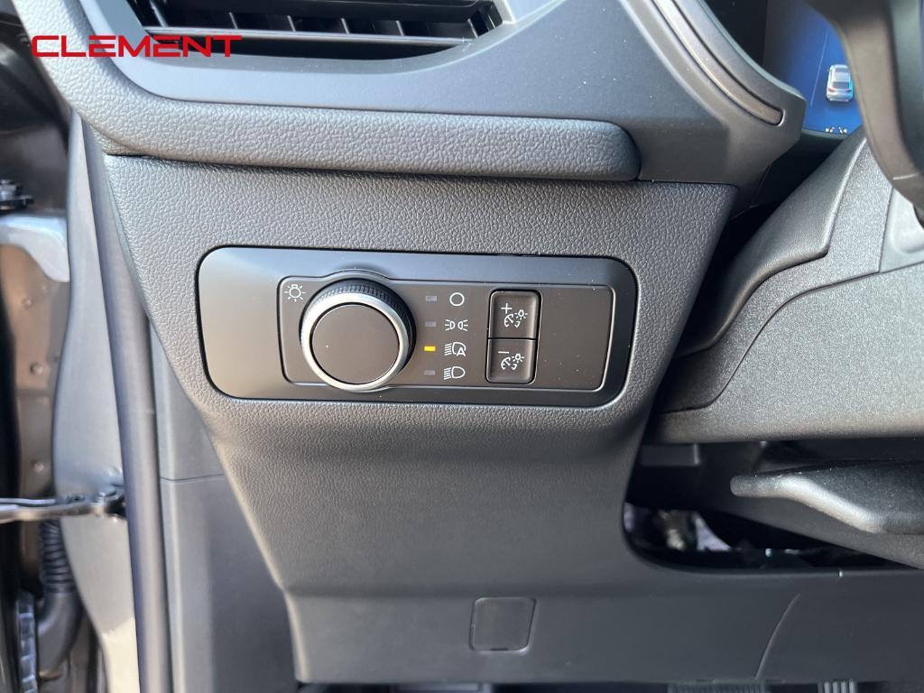 new 2025 Ford Escape car, priced at $25,850
