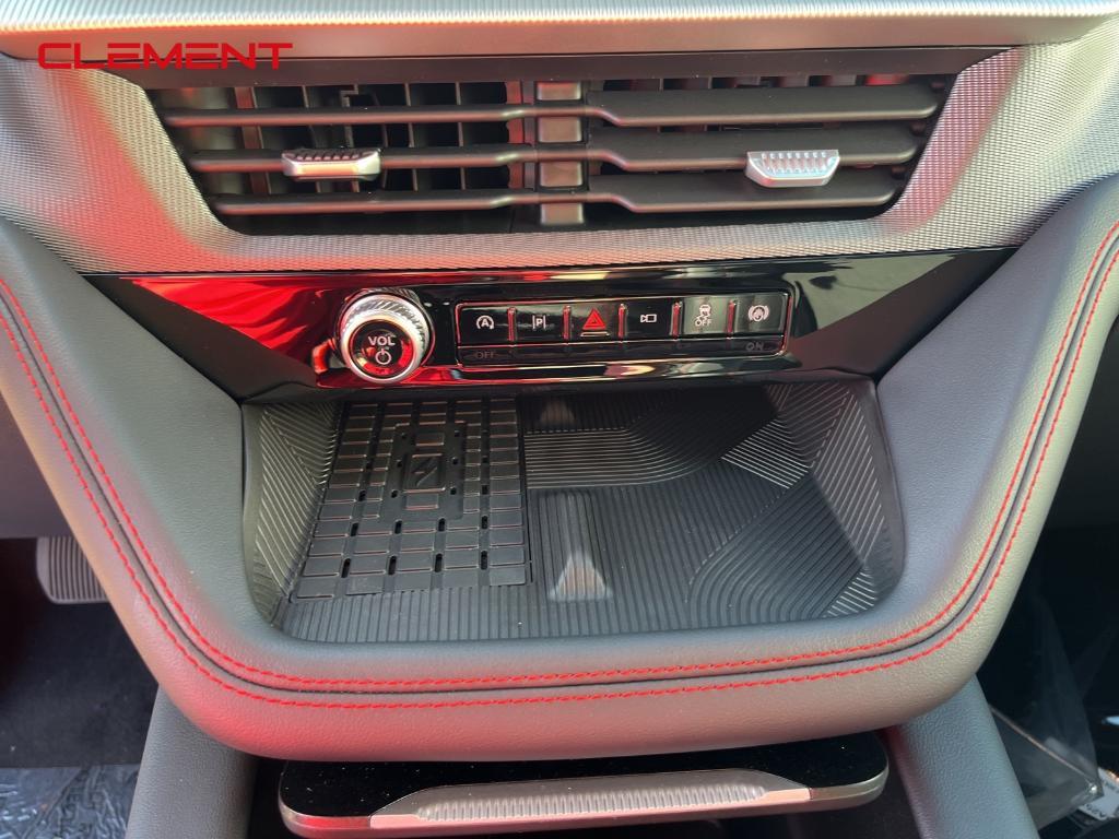 new 2025 Ford Explorer car, priced at $59,710