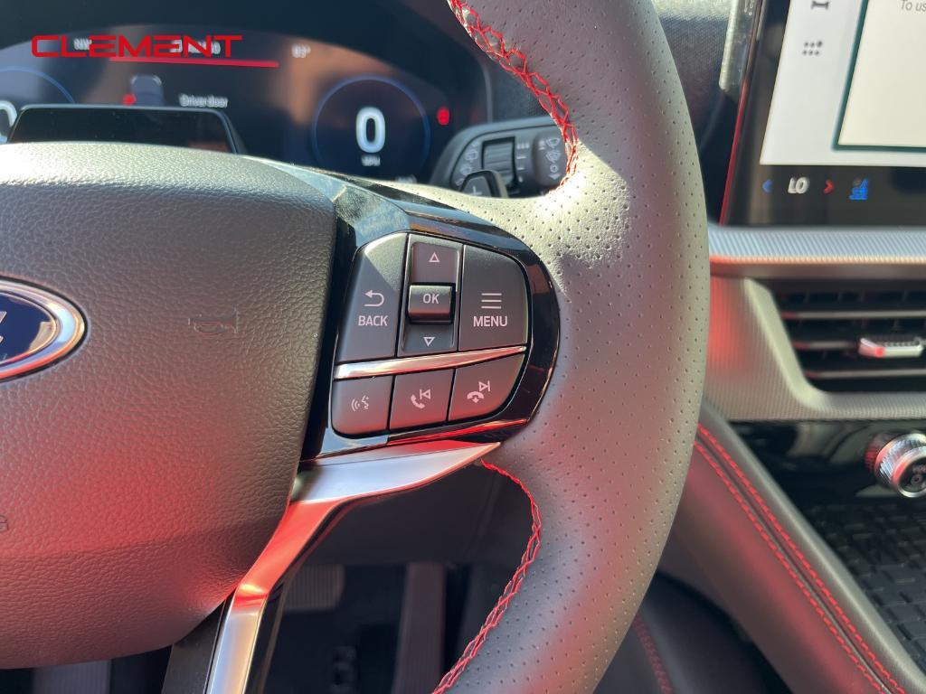 new 2025 Ford Explorer car, priced at $59,710