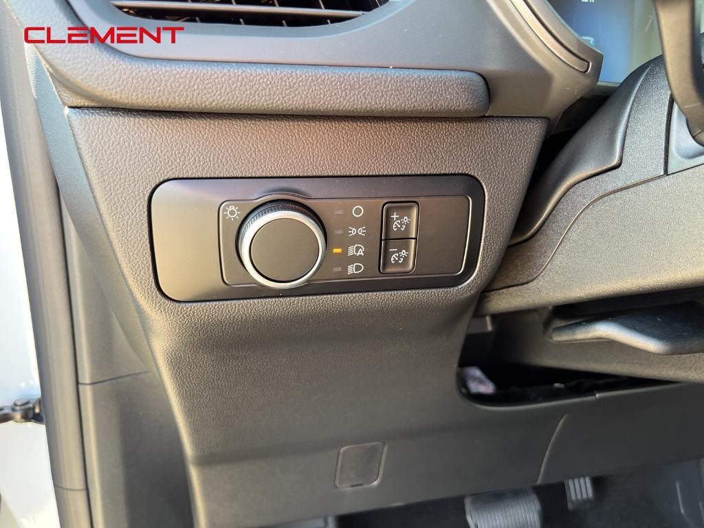 new 2025 Ford Escape car, priced at $25,850