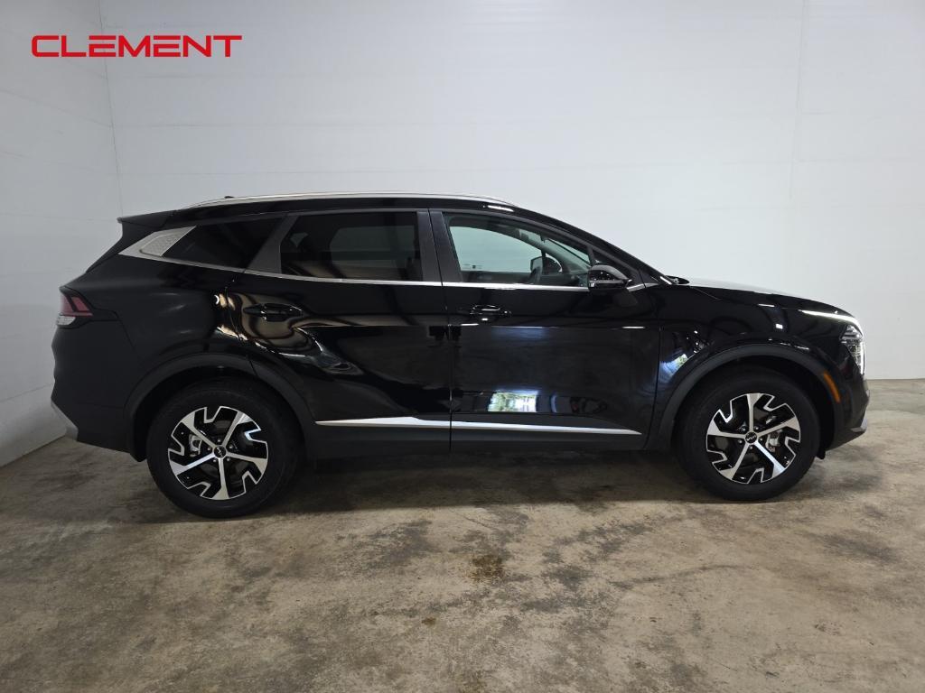 used 2024 Kia Sportage car, priced at $28,000