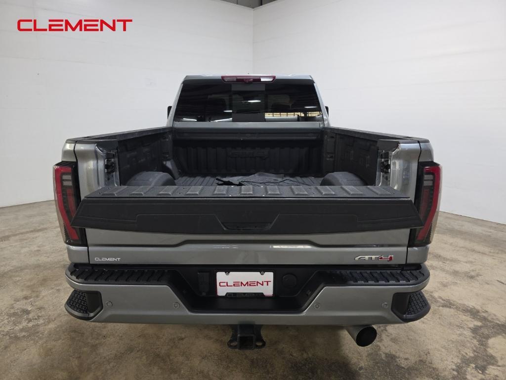 used 2024 GMC Sierra 2500 car, priced at $68,000