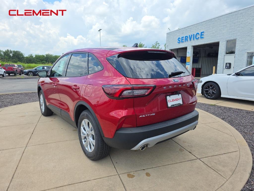 new 2025 Ford Escape car, priced at $30,240