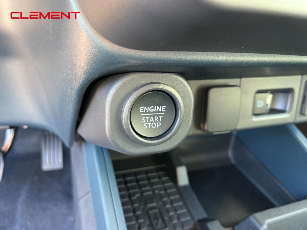 new 2025 Ford Maverick car, priced at $39,015