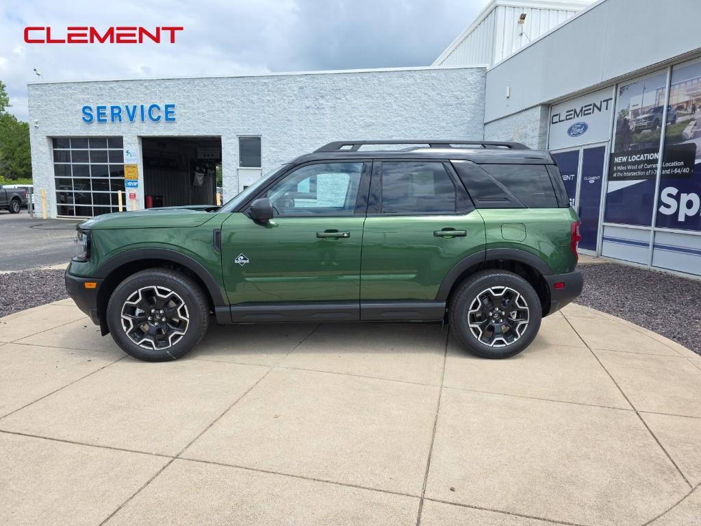 new 2025 Ford Bronco Sport car, priced at $35,975