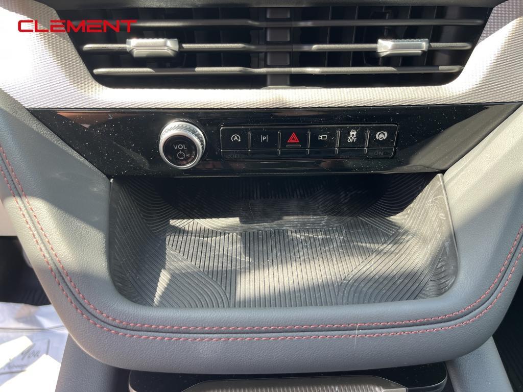 new 2025 Ford Explorer car, priced at $45,895