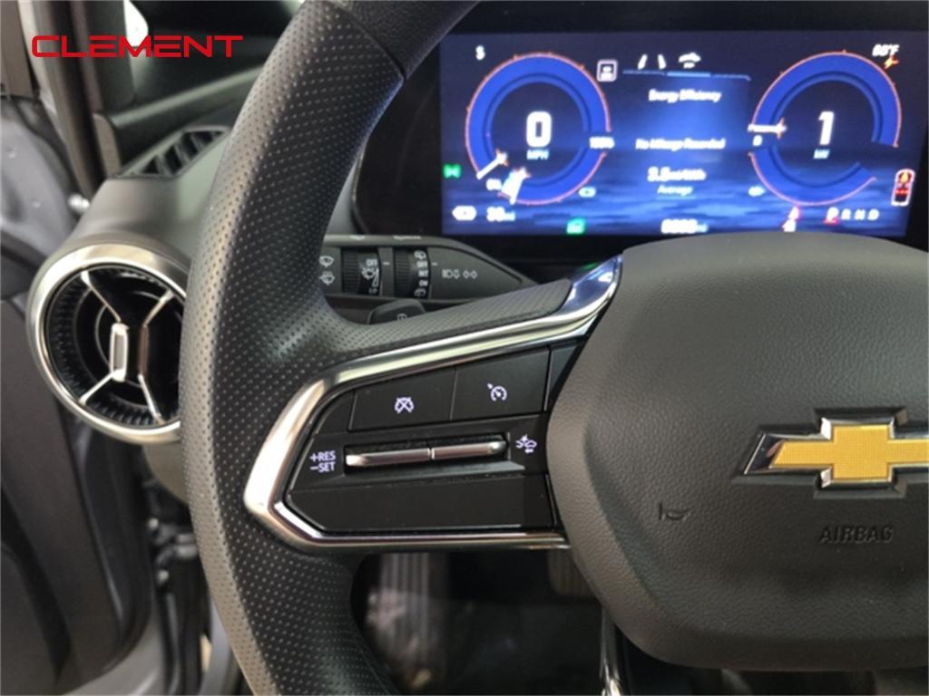 used 2025 Chevrolet Equinox EV car, priced at $28,500