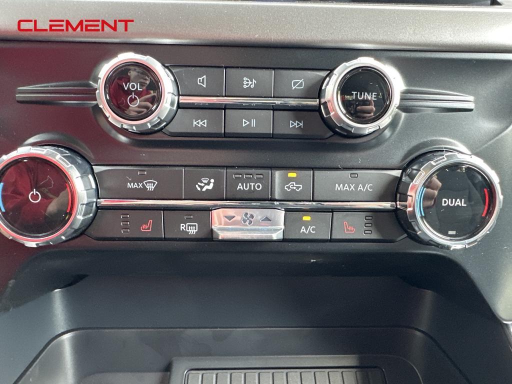 new 2024 Ford F-150 car, priced at $52,215